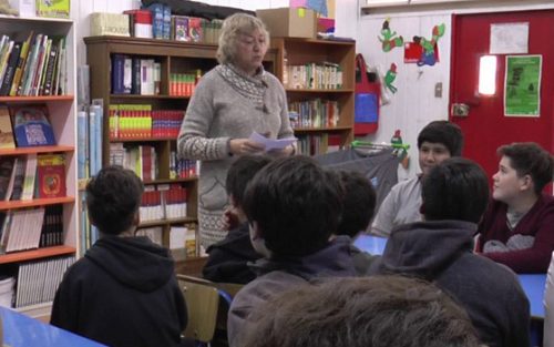 Dirección de salud realiza charlas de educación sexual a estudiantes de Colina