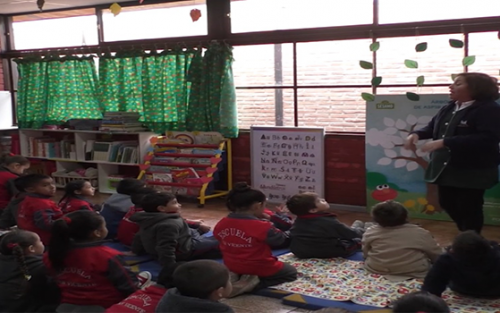 Sueña, Ahorra, Alcanza llega a los colegios de Colina