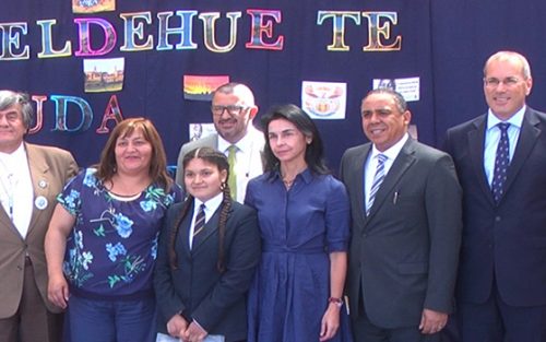 Liceo Peldehue recibe importante donación de Embajada de Sudáfrica y Angloamérican