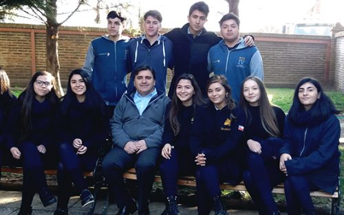 Estudiantes de Instituto Chacabuco se reúnen con alcalde Mario Olavarría
