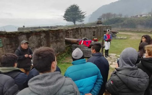24 ALUMNOS DE OCHO ESTABLECIMIENTOS MUNICIPALES REALIZARON PASANTÍA ESCOLAR EN LA HERMOSA CIUDAD DE VALDIVIA