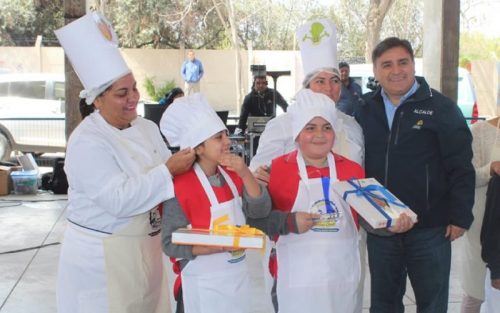 Escuela San Vicente de Lo Arcaya e Instituto Chacabuco ganaron el Gran Mini Chef Colina