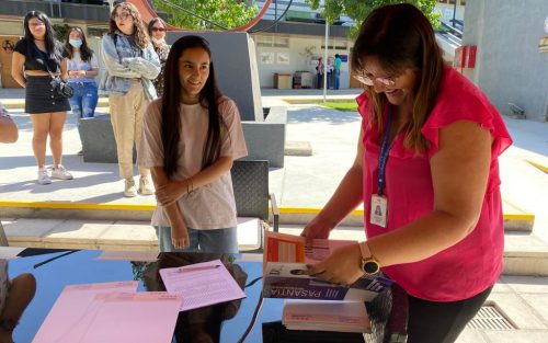 Examen TOEIC Bridge refleja buen nivel de inglés en alumnos de Colina