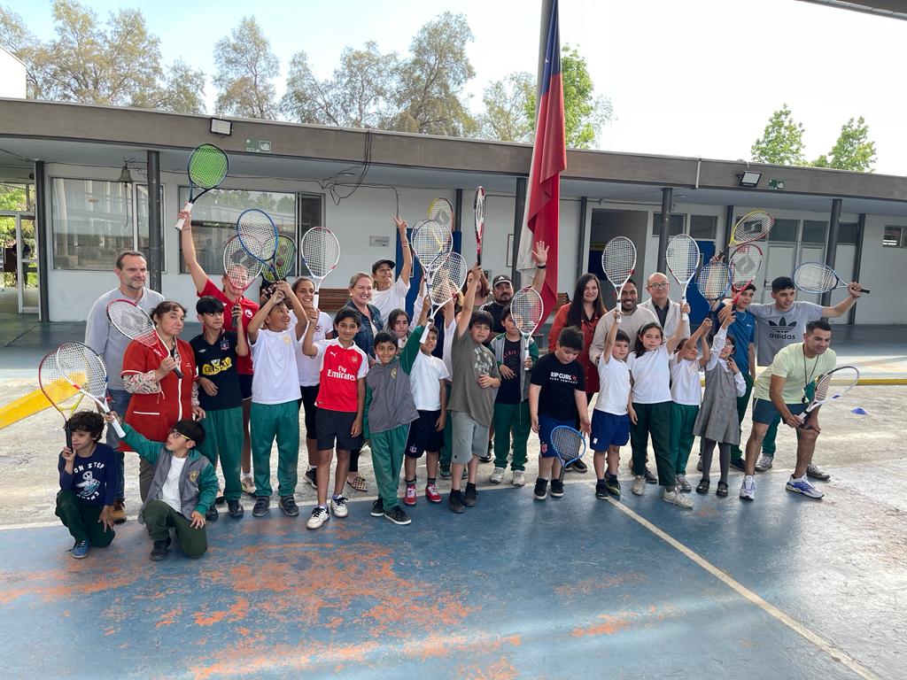 ClínicadetenisenColegioSantaTeresadelCarmelo