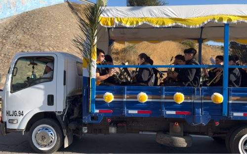 Escuela de Música de la Corporación Colina participó del cuasimodo 2024