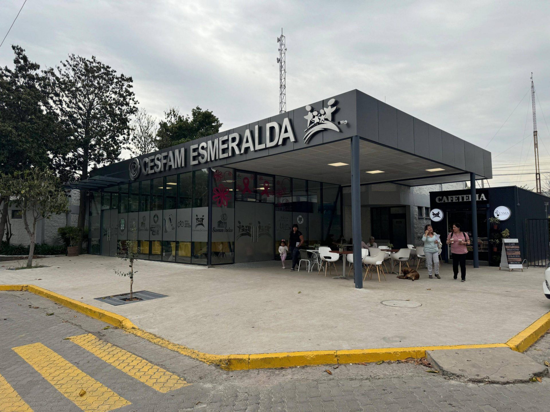 CESFAM ESMERALDA EDIFICIO