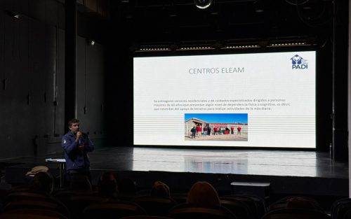 Personas cuidadoras participaron en taller de autocuidado en Colina