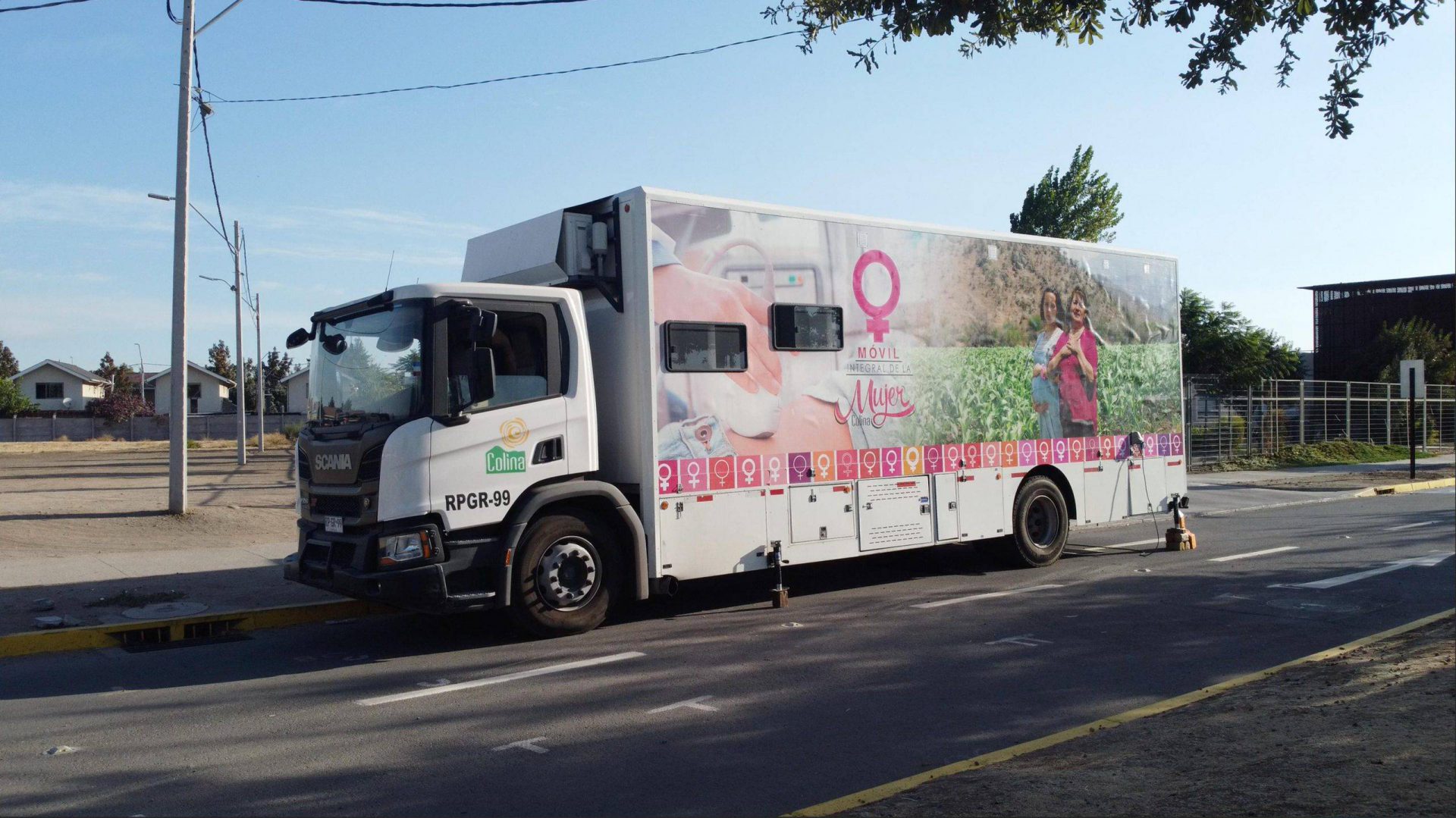 CamionIntegralDeLaMujer-01