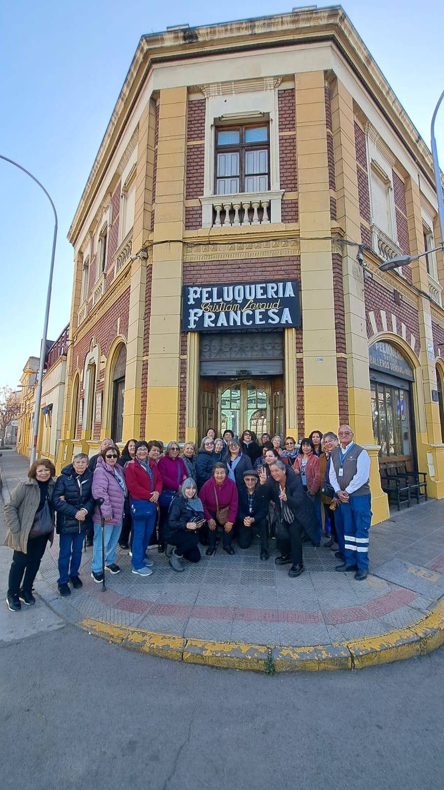 35AdultosMayoreEnViajeCultural