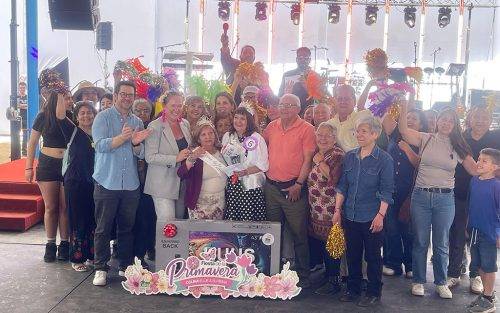 María de la Hoz, usuaria del CDIAM, es la nueva Reina de la Primavera 2025 en Colina