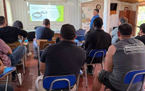 Fortaleciendo la seguridad escolar: Guardias de la Corporación Colina se capacitan con curso OS10