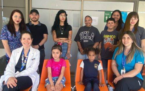 CESFAM Esmeralda fortalece la salud mental infantil con taller para madres, padres y cuidadores
