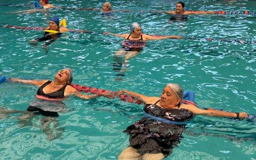 REJUVENECIENDO CON HIDROFITNESS EN COLINA