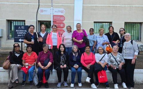 USUARIAS DEL CENTRO DÍA “MIS MEJORES AÑOS” INICIAN EXPERIENCIA UNIVERSITARIA EN LA UNIVERSIDAD ANDRÉS BELLO