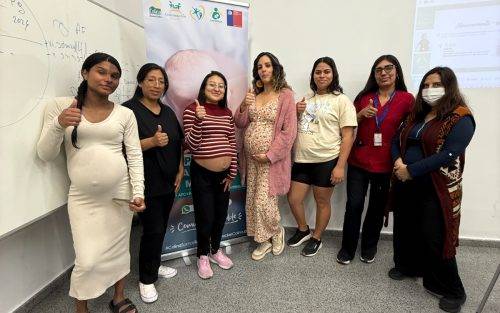 Taller de lactancia entrega herramientas clave a madres gestantes y en etapa de lactancia en la comuna